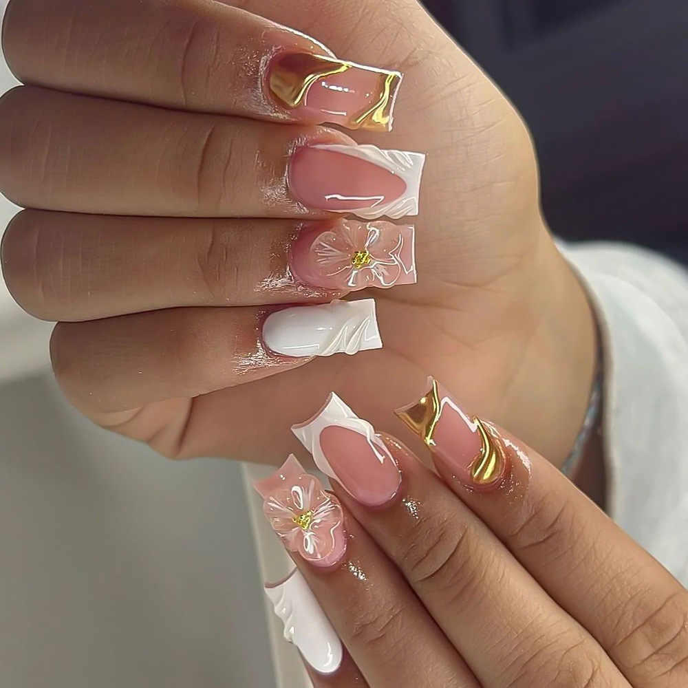 24-piece 3D Floral Gold-trimmed Plaid Artificial Nail Tips For Wearable